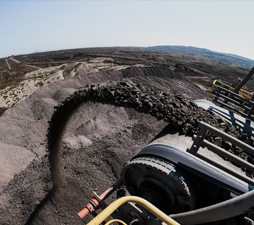 Пуск/остановка потока продукта в горно-добывающей промышленности